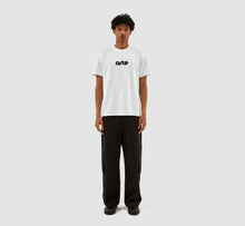 Load image into Gallery viewer, TAUT EMBROI LOGO T-SHIRT WHITE
