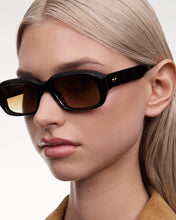 Load image into Gallery viewer, PERGA  TORTOISE WITH YELLOW LENS &amp; TORTOISE FRAME
