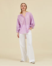 Load image into Gallery viewer, BALLOON BLOUSE LILAC
