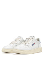 Load image into Gallery viewer, MEDALIST LOW  LEATHER WHITE AND BLUE UNISEX
