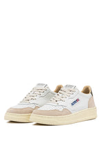 Load image into Gallery viewer, MEDALIST LOW LEATHER AND SUEDE WHITE &amp; COVERT GREEN

