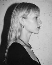 Load image into Gallery viewer, HARLOT NECKLACE
