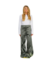 Load image into Gallery viewer, SUPER WOODY SHINY COTTON DEEP DARK GREEN
