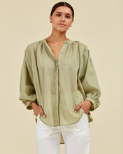 Load image into Gallery viewer, BALLOON BLOUSE  EUCALYPTUS
