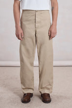 Load image into Gallery viewer, OFF-DUTY CHINO BEIGE
