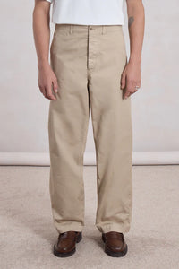 OFF-DUTY CHINO BEIGE