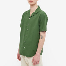 Load image into Gallery viewer, SHIRT SHORT SLEEVE SHARKFIN COLLAR FICUS
