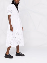 Load image into Gallery viewer, SMOCK DRESS BRODERIE ANGLAISE BRIGHT WHITE
