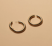 Load image into Gallery viewer, GEORGIE GOLD EARRINGS
