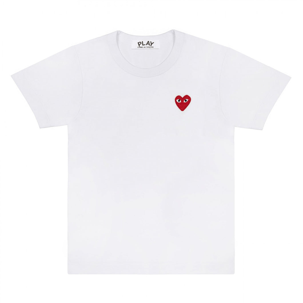 WHITE T-SHIRT WITH RED EMBROIDERED HEART