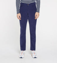 Load image into Gallery viewer, TAREK TROUSERS NAVY
