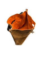 Load image into Gallery viewer, DESERT LARGE PIERCE HOBO
