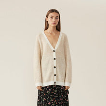Load image into Gallery viewer, TAPIOCA MOHAIR CARDIGAN
