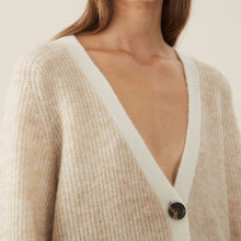 Load image into Gallery viewer, TAPIOCA MOHAIR CARDIGAN
