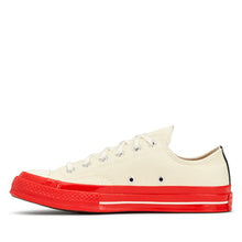 Load image into Gallery viewer, WHITE LOW TOP HEART PRINT RED SOLE CONVERSE
