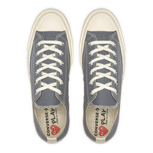 Load image into Gallery viewer, GREY LOW TOP LOGO PRINT CONVERSE
